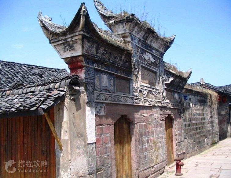 再现800年南宋遗风!古村举办“游灯笼”活动 游客纷至沓来
